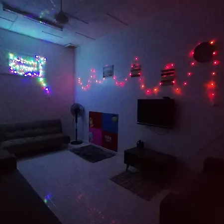 Leisure Cottage Homestay Kluang Exterior photo