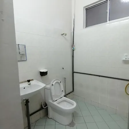 Leisure Cottage Homestay Kluang Exterior photo